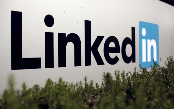 LinkedIn sirve para darse a conocer, conectar con otros profesionales y buscar oportunidades laborales. FOTO REUTERS