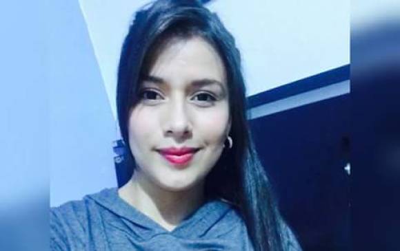La joven colombiana Giuliana Andrea Acevedo, de 21 años, cuyo cadáver descuartizado apareció en el Río Mapocho de Santiago el pasado fin de semana. FOTO @richjimADN