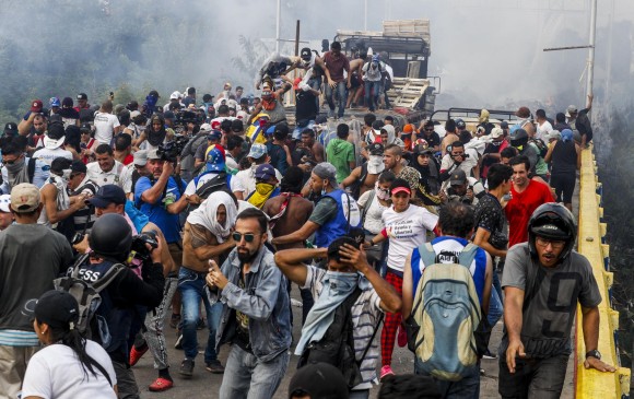 Los desmanes en la frontera se viven desde el pásado sábado. FOTO Manuel Saldarriaga