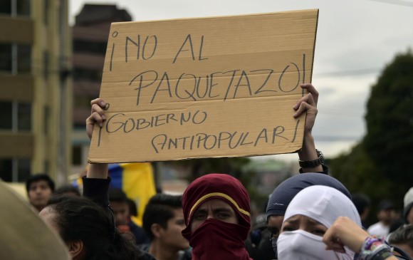 Enfrentamientos entre los manifestantes y las fuerzas del orden en Quito, Ecuador, el pasado mes de octubre de 2019 debido a medidas económicas del ejecutivo en el marco de su acuerdo con el FMI, FOTOS: Reuters, EFE y AFP