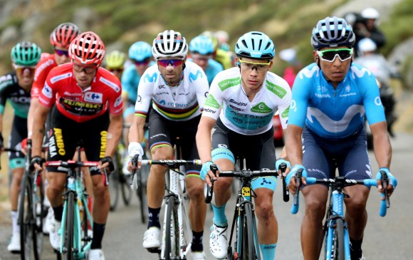 Nairo Quintana (cuarto) y Miguel Ángel López (quinto) fueron los ciclistas más destacados de la última edición de la Vuelta a España. FOTO EFE