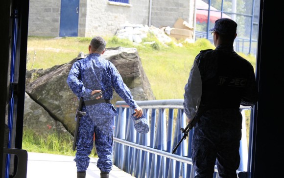 Van nueve capturados del Inpec en la operación Celda, según la Fiscalía. FOTO JUAN ANTONIO SÁNCHEZ