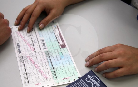 Cuando se haga el proceso, el usuario recibirá en el correo electrónico, en formato PDF, el seguro. FOTO ARCHIVO 