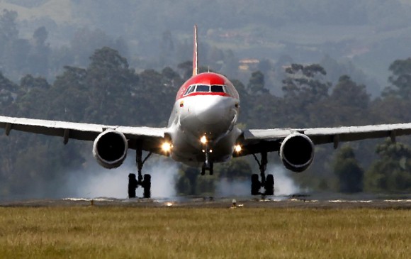 Las operaciones de Avianca cayeron en febrero. FOTO JULIO CÉSAR HERRERA