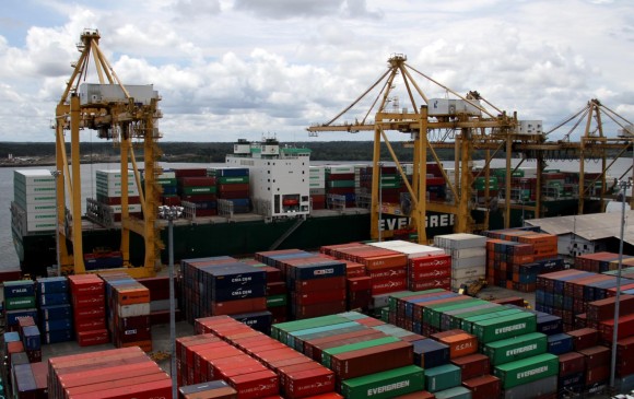 Las exportaciones tocaron mínimos de 2016. FOTO: COLPRENSA