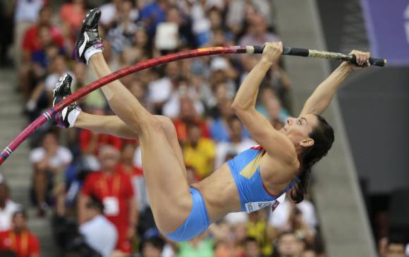 La rusa tiene el récord mundial en su categoría y no compite desde que ganó su tercer título mundial en 2013. FOTO AP