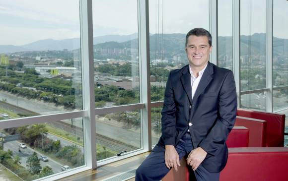 Para Carlos Raúl Yepes, presidente de Bancolombia, el 2016 será el inicio de un cambio de ciclo en la economía colombiana. Foto Edwin Bustamante