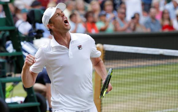 Sam Querrey eliminó al actual campeón de Wimbledon y número uno en el ranquin ATP, Andy Murray. FOTO reuters