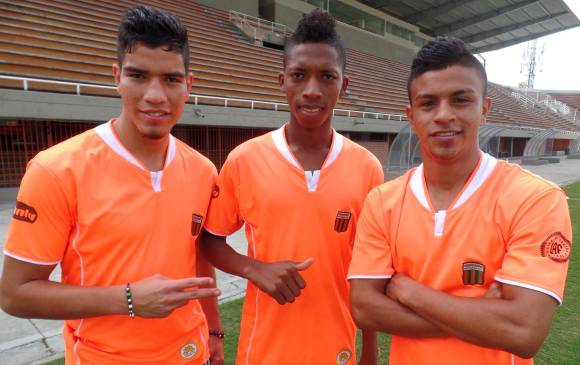 Los juveniles del equipo naranja viven en el estadio Polideportivo Sur. FOTO JUAN DIEGO CARTAGENA O. 