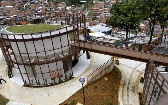 Villa Hermosa cambio la cara con primera UVA