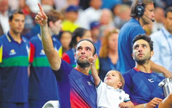 Cabal y Farah acostumbran viajar a los torneos acompañados por sus familias. FOTO AFP
