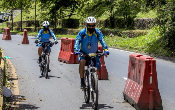 Las estadísticas indican que en Medellín los préstamos de bicicletas del programa EnCicla se dispararon durante la pandemia y subieron dos millones en solo un año. FOTO Juan Antonio Sánchez