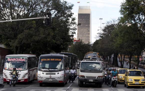 Área Metropolitana y otras autoridades buscan descongestionar el Centro. FOTO manuel saldarriaga