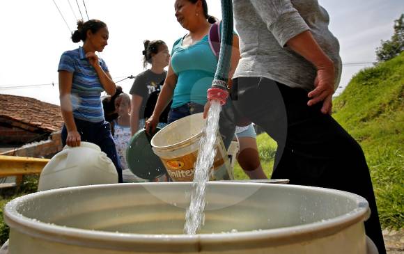 El racionamiento de agua se ha extendido a una decena de municipios de Antioquia. FOTO HENRY AGUDELO