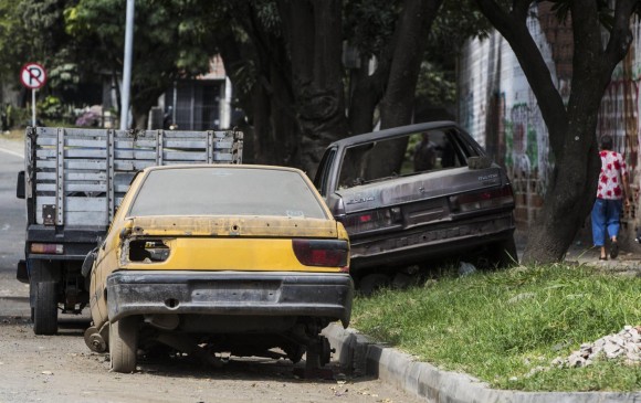 Medellín, ¿cementerio de carros?