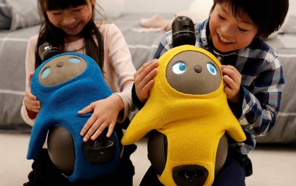 Inspirado en BB8 de Star wars, en su caso la robótica y la inteligencia artificial se fusionaron para incidir en lo emocional y no buscar la productividad. FOTO Reuters