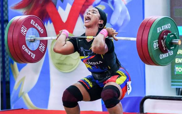 Leidy Solís le dio este lunes oro y plata a Colombia. FOTO AFP