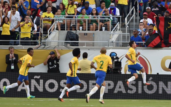Brasil se convirtió en el equipo más goleador de la Copa América con los siete tantos que le marcó a Haití. FOTO reuters