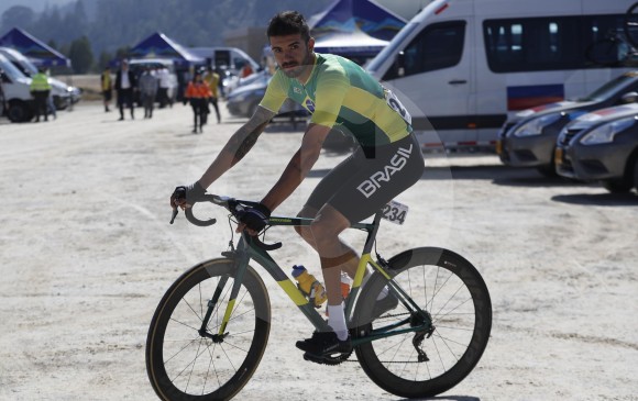 Lauro César Mouro, uno de los protagonistas de la etapa, al estar presente en la fuga del día, que duró 155 km. FOTOs manuel saldarriaga