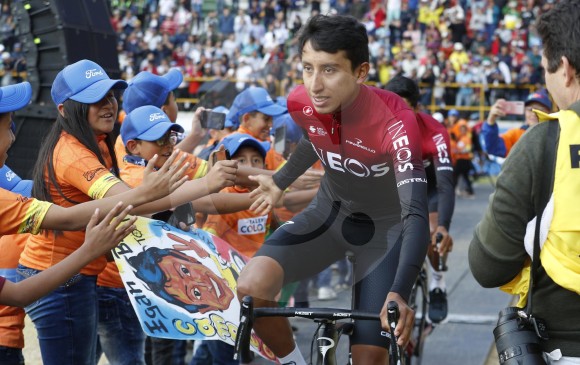 Egan es sensación del ciclismo mundial. El ídolo de Colombia ayuda, con donaciones, en la lucha contra el covid-19. FOTO MANUEL SALARRIAGA