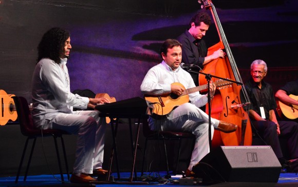 Entre las propuestas que se presentaron en la pasada edición del Festival Antioquia le Canta a Colombia, estuvo el Dueto Noctural de Bogotá. FOTO cortesía Antioquia le canta a Colombia.