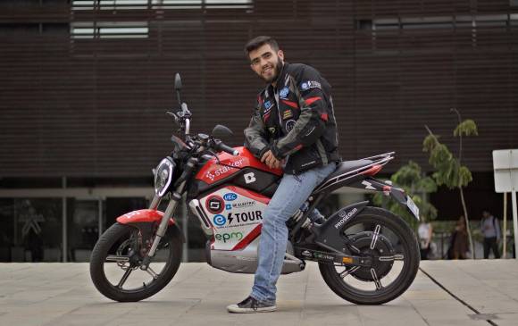 El piloto: Mauricio Arias Garcés