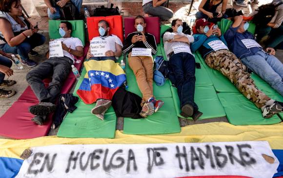 Miembros del partido Voluntad Popular van a la huelga de hambre. FOTO AFP