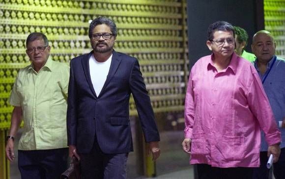 Las Farc rechazaron la idea de condicionar un acuerdo de paz al encarcelamiento de los guerrilleros y plantearon que se devuelva la figura de “delito político”. FOTO colprensa
