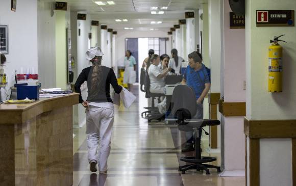 El hospital Manuel Uribe Ángel, de Envigado, se ha catalogado como uno de los referentes del sur del Aburrá. FOTO Jaime Pérez