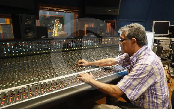 Pese a que se cancelaron muchos espectáculos en vivo, los artistas grabaron más canciones. FOTO Manuel Saldarriaga