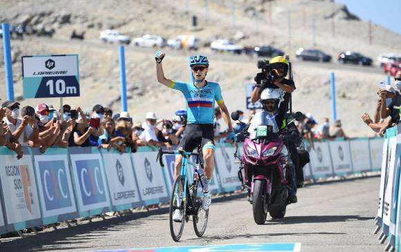 Vlasov ocupó el tercer lugar de la Ruta de Occitania que ganó el colombiano Egan Bernal. FOTO AFP