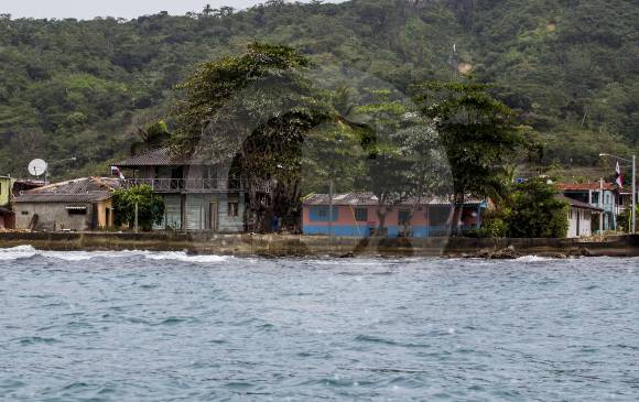 La frontera entre Colombia y Panamá es el nuevo refugio del Clan del Golfo. En la foto el vecino Puerto Obaldía. FOTO Julio Herrera
