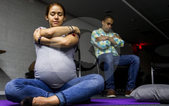 Un acompañante durante la gestación y el parto reduciría índices de mortalidad materna, así como enfermedades para el bebé.Daniela Naranjo y Álvaro López (Foto) 