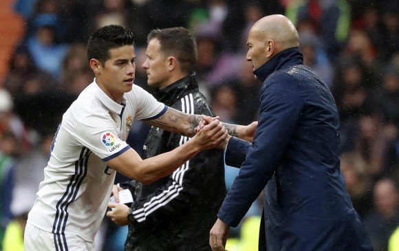 Zidane reveló que James no estuvo en la última convocatoria porque el mismo jugador se lo pidió. FOTO EFE