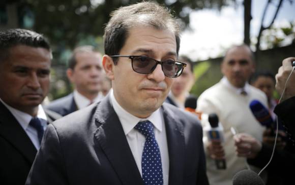 El último mes ha sido difícil para Barbosa; también le reclaman por las investigaciones sobre el Ñeñe Hernández. FOTO colprensa