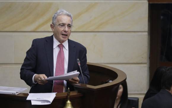 El expresidente Álvaro Uribe estará vigente políticamente de cuenta del referendo constitucional que quiere convocar. Congreso, Corte y electorado tendrán la palabra. FOTO Colprensa