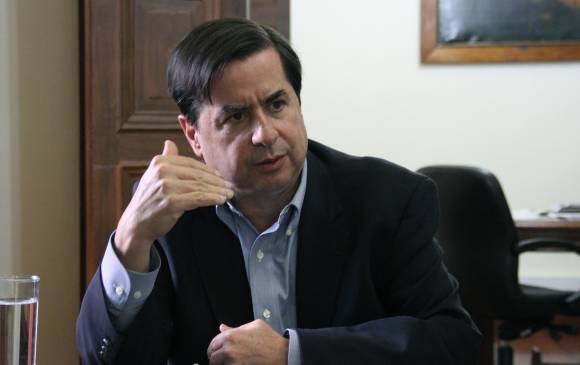 En entrevista con EL COLOMBIANO, el ministro del Interior, Juan Fernando Cristo, no precisó zonas de ubicación. FOTO colprensa 