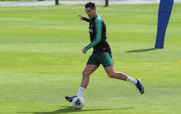 Cristiano Ronaldo fue sustituido en su último partido con Juventus por lo que se rumoró que tenía una lesión. FOTO EFE