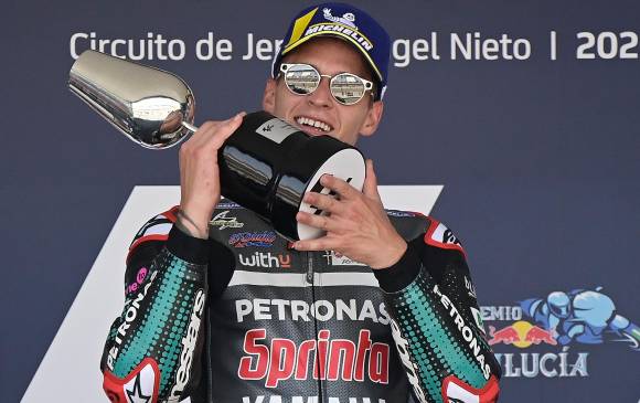 El francés Fabio Quartararo consiguió la segunda victoria consecutiva en el inicio de la temporada. FOTO AFP