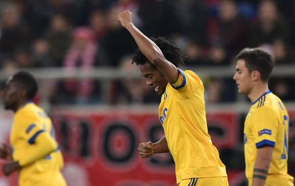 Juan Guillermo Cuadrado celebra con la Juventus. FOTO AFP