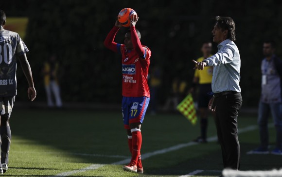 Flabio Torres, primer técnico que deja la dirección de un equipo en la Liga Águila-2. FOTO COLPRENSA