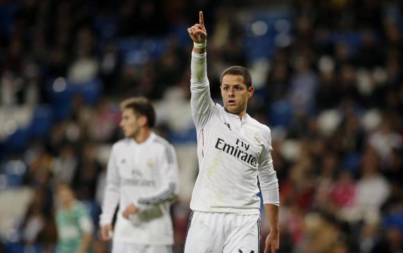 Carlo Ancelotti desmintió la posible salida del delantero mexicano Javier Hernández. FOTO AP