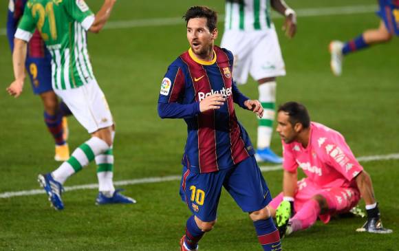 Lionel Messi llega a la concentración de Argentina tras anotar dos goles con Barcelona ante Betis. FOTO AFP