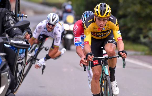 La fuerte caída de Julian Alaphilippe en el Tour de Flandes