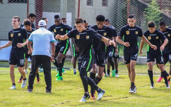 Harold Rivera, quien debutó en Santa Fe en 2011, jugó en Envigado entre 2013 y 2014. FOTO cortesía-rionegro 