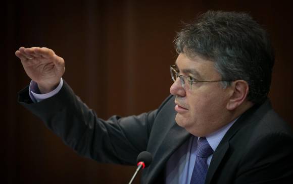 Mauricio Cárdenas aclaró además que los 6 billones del presupuesto general de la nación fueron aplazados, no cancelados. FOTO COLPRENSA