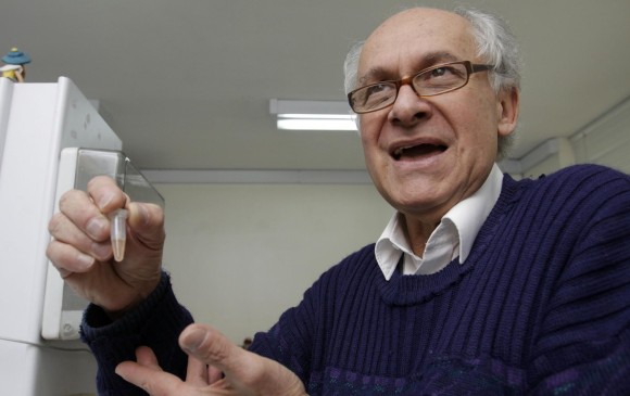 El Consejo de Estado le restituyó al científico colombiano Manuel Elkin Patarroyo “el derecho fundamental a la investigación científica”. FOTO COLPRENSA