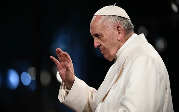 Papa Francisco en la ceremonia de Viernes Santo. FOTO AFP