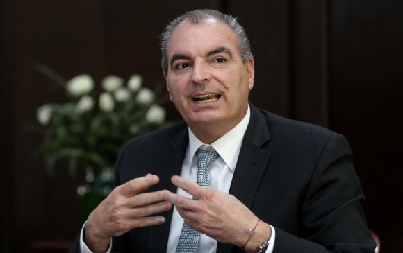 El saliente ministro de Agricultura, el caucano Aurelio Iragorri Valencia, ajustó tres años en el cargo el 19 de agosto pasado. FOTO Colprensa
