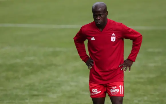 Carmelo Valencia jugó nueve partidos con América de Cali. FOTO COLPRENSA 